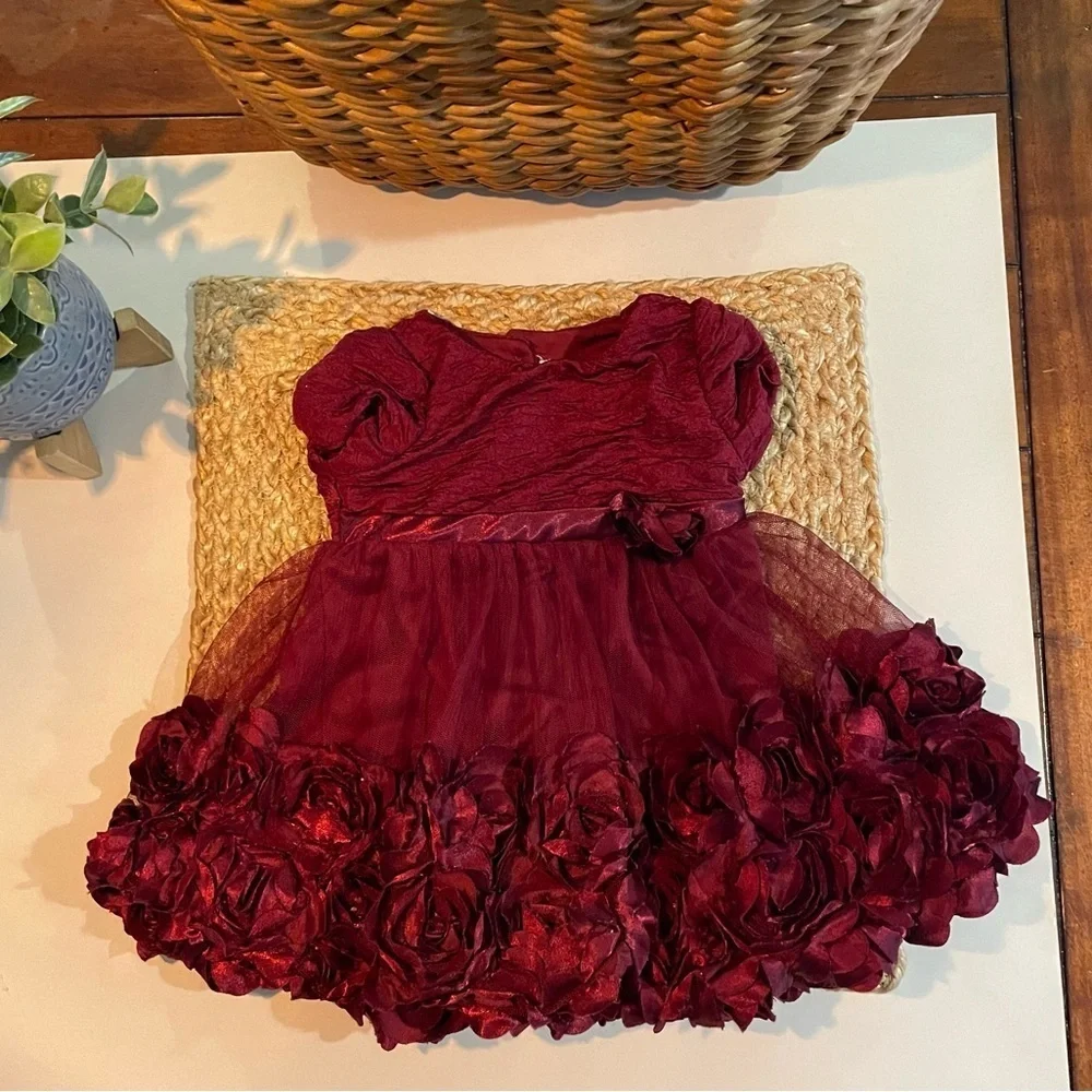 Adorable ruffled dress in deep burgundy